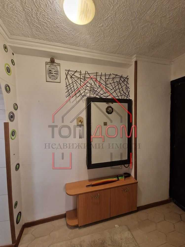 Дава се под наем Двустаен апартамент в Варна, м-т Траката - 50 кв.м за 418.2 € - Снимка #3