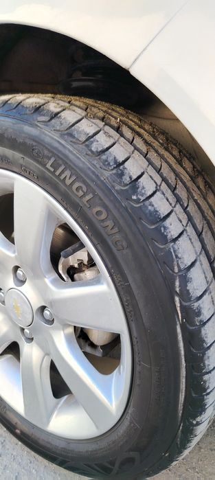 Шевроле Спарк белый состояние не плахой