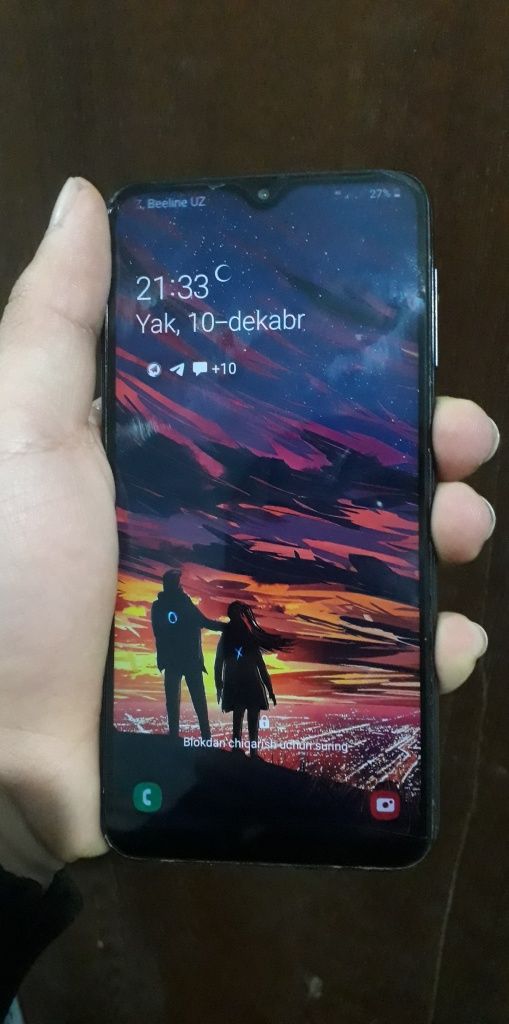 Samsung Galaxy M10 srochna sotiladi