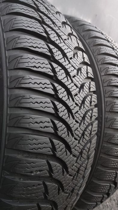 4бр. зимни гуми 185/65/15 Kumho Winter Craft 
dot22