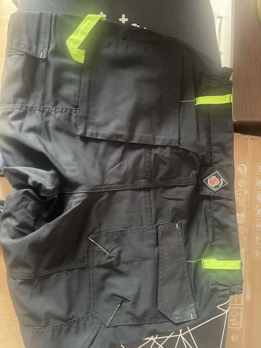 Работен панталон Mascot Stenso