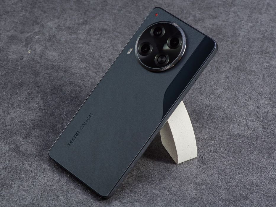 Tecno camon 30 srochno