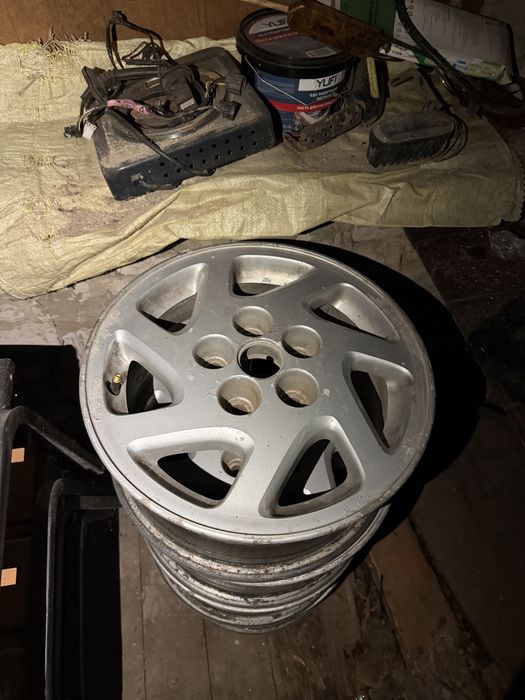 Продам диски на легковое авто
