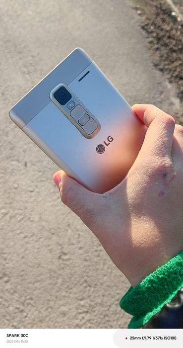 Lg zero class телефон