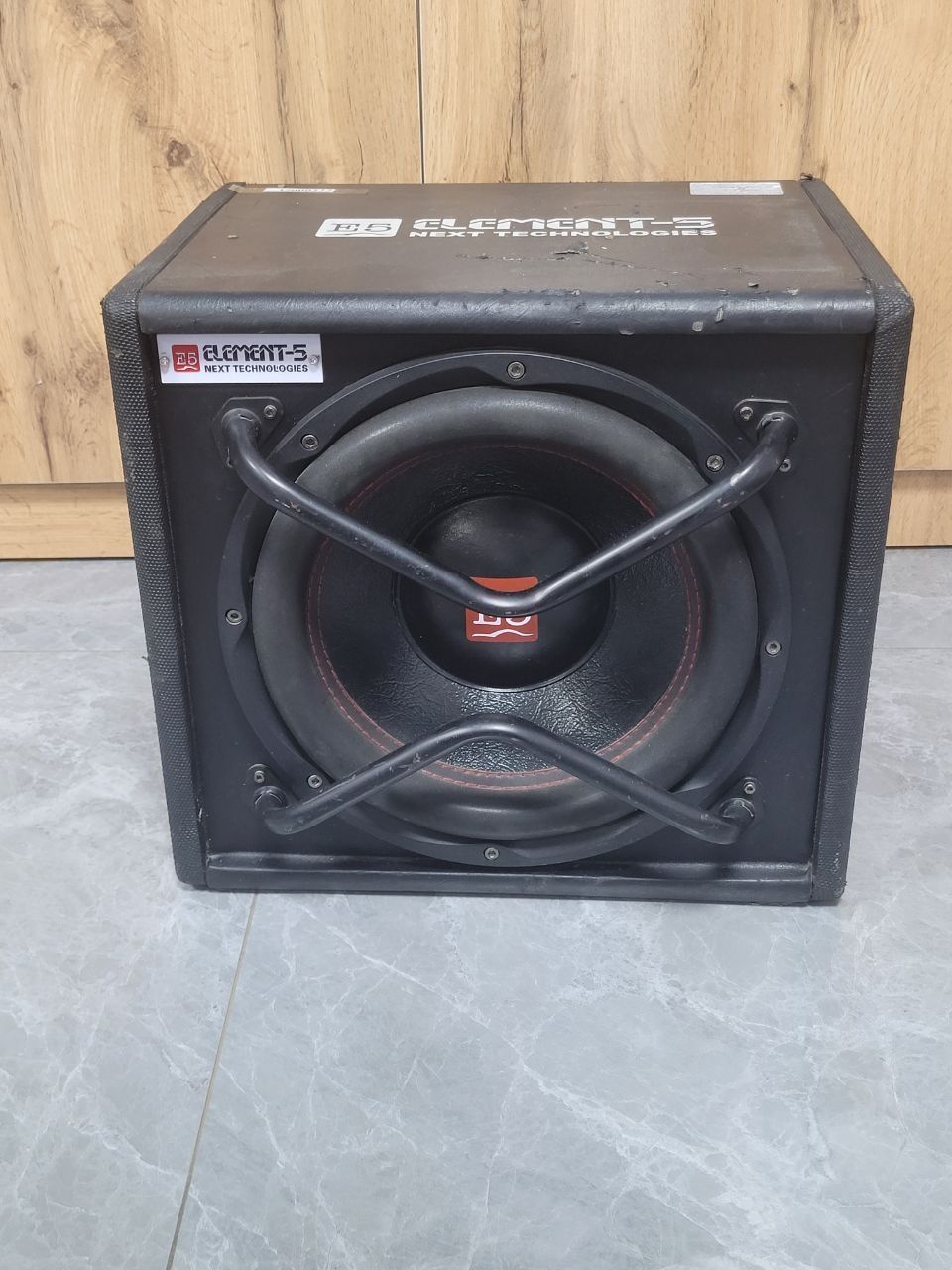 Сабвуфер Element E5