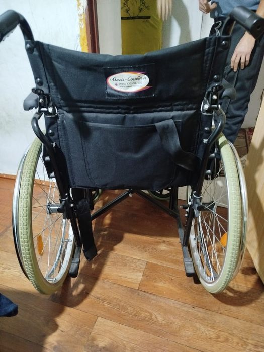 Продам коляску инвалидную.