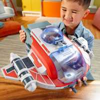 HASBRO STAR WARS Young Jedi Голям Летящ Космически кораб с 2 фигурки