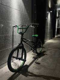 Трюковой велосипед bmx trinx