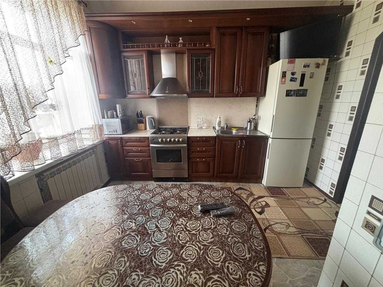Продается 3-х квартира улучшенная в Сортировки
