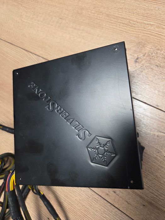 Захранване SilverStone 800W
