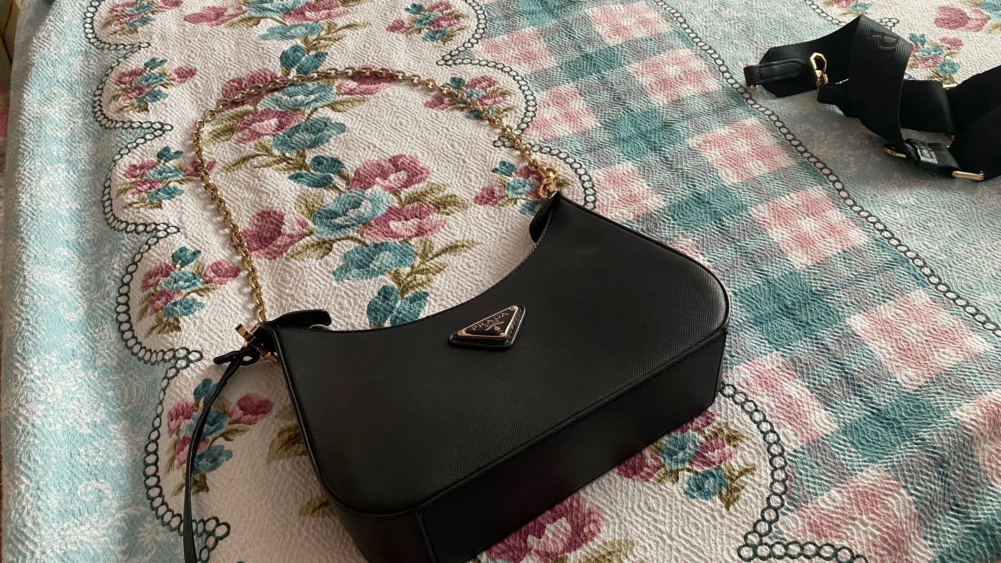сумочка Prada черная