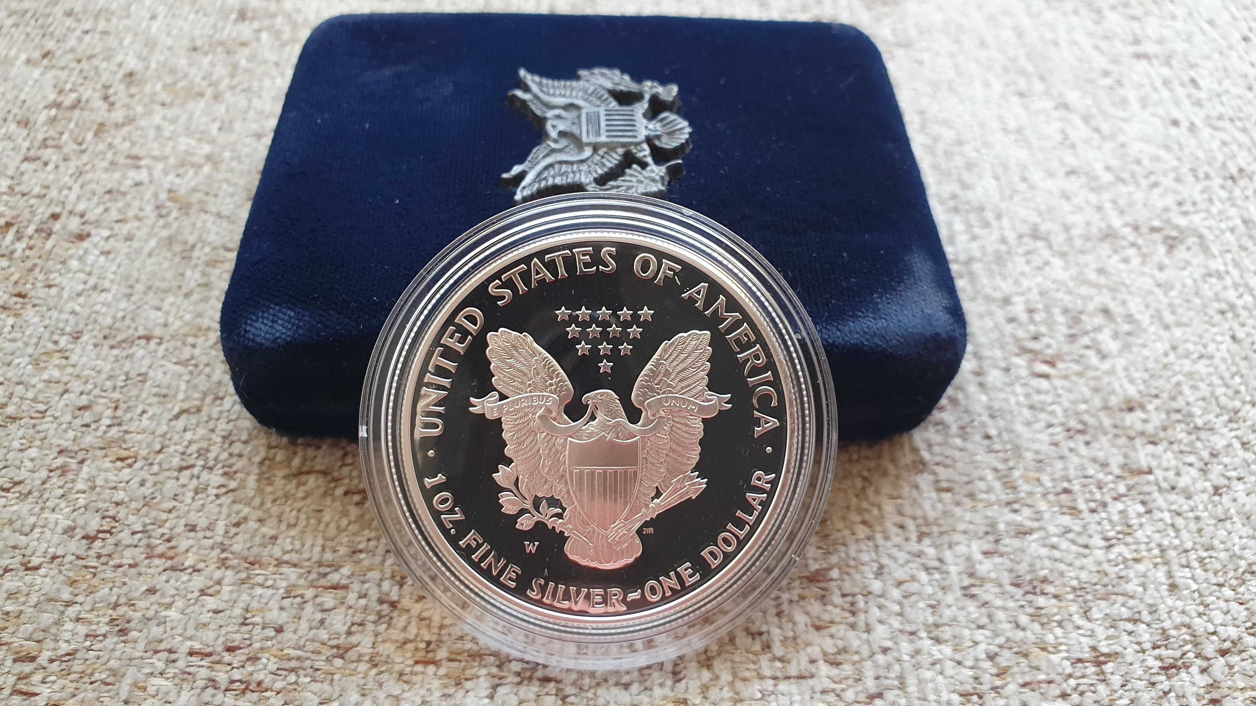 Американски сребърен долар 2001 , Колекционерски Proof , Нециркулиран