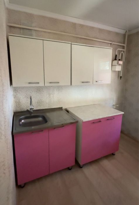 Кухонный гарнитур сатылады