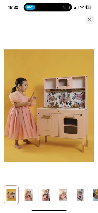 Детская кухня розовая деревянная