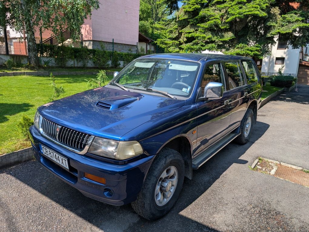 Mitsubishi Pajero Sport 2.5TDI-4X4