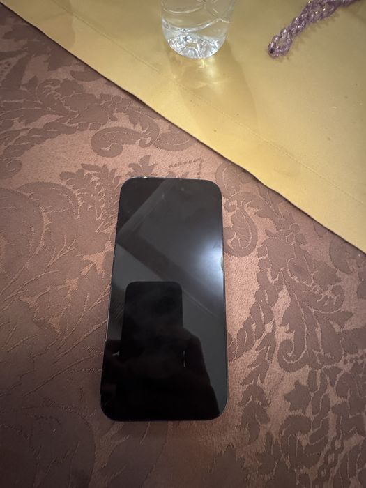 Iphone 14 pro отлично състояние