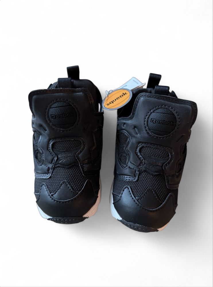 Reebok Versa Pump Fury