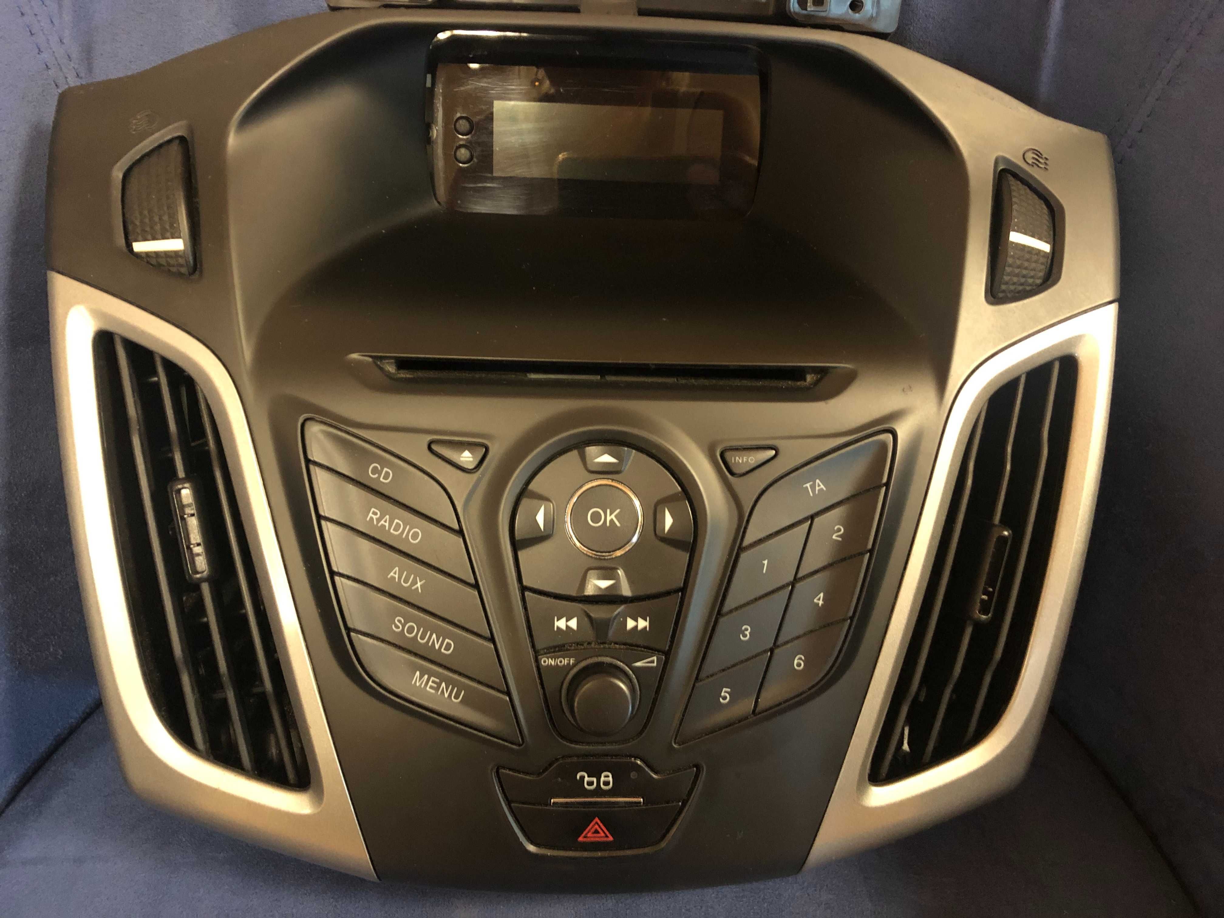 Interfata Radio Ford  Focus 3/2012  + CD/ COD BM5T-18C815-DJ
