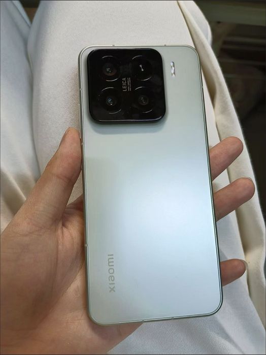 Xiaomi 15 16/512 gb -- Обмен не предлагать --