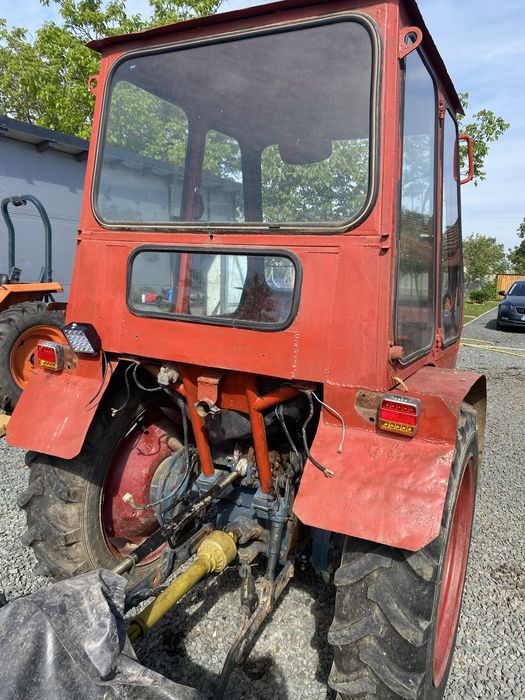 Tractor Universal U 445