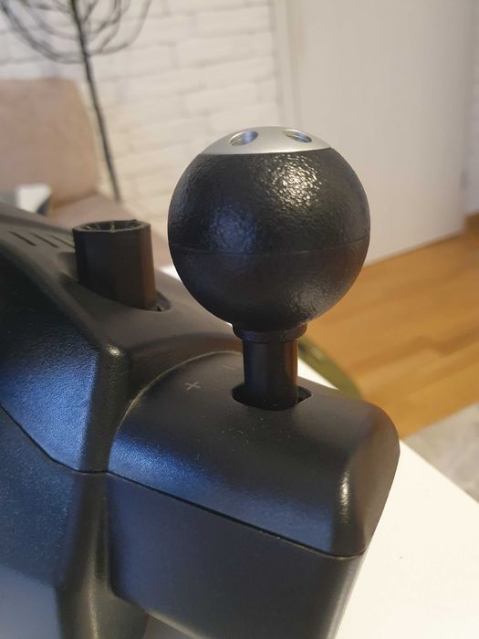 Волан с педали Logitech Driving Force GT