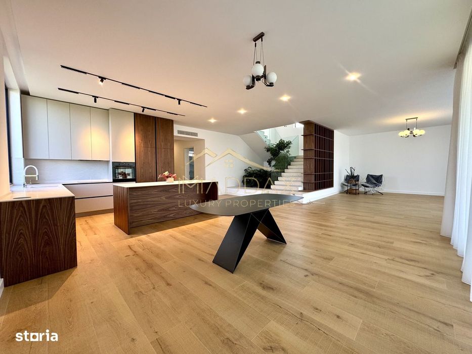 Vila Exclusivista in Mijlocul Naturii *959mp teren*/ 420mpc / Balotest