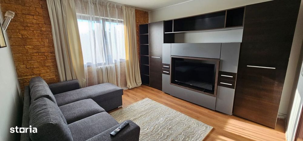 Garsoniera langa Piata Tractorul - Cod intern 2001