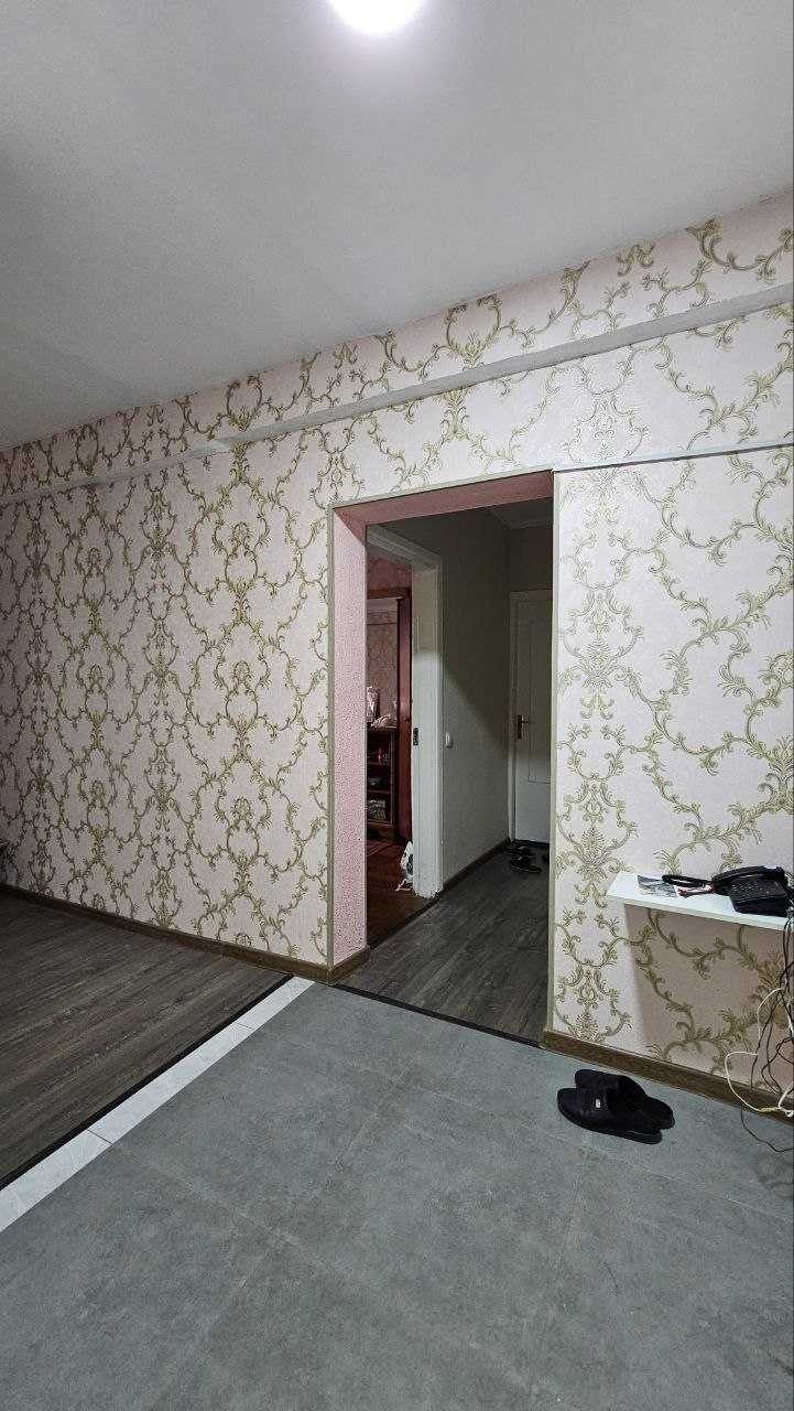 Yunusobod 8 mavze 3 xona 4 etaj 12 etajli sotiladi ipoteka ga xam