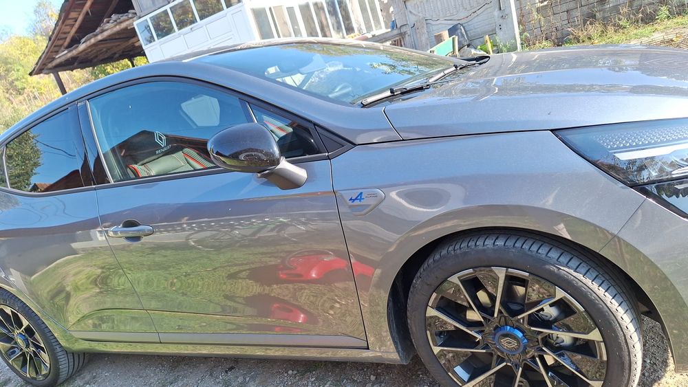 Renault clio alpine