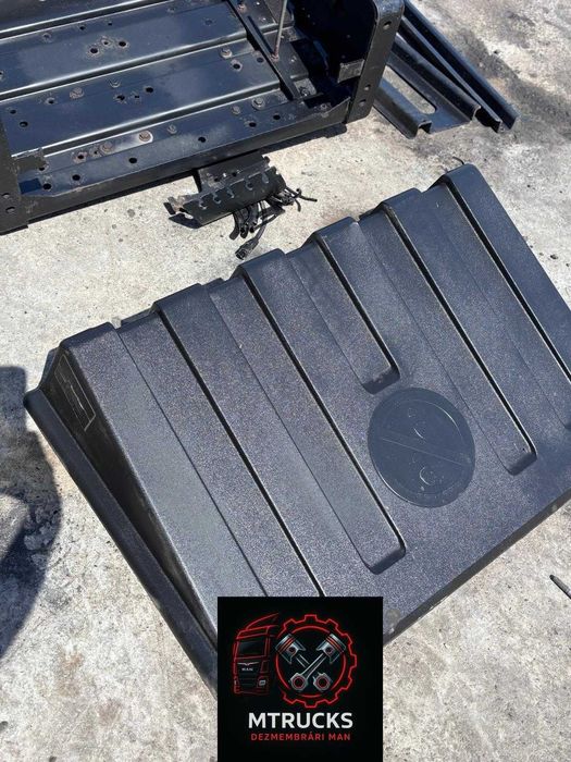 Set cutie baterii cu capac și suporti Original MAN TGX/TGS/TGA 70cm