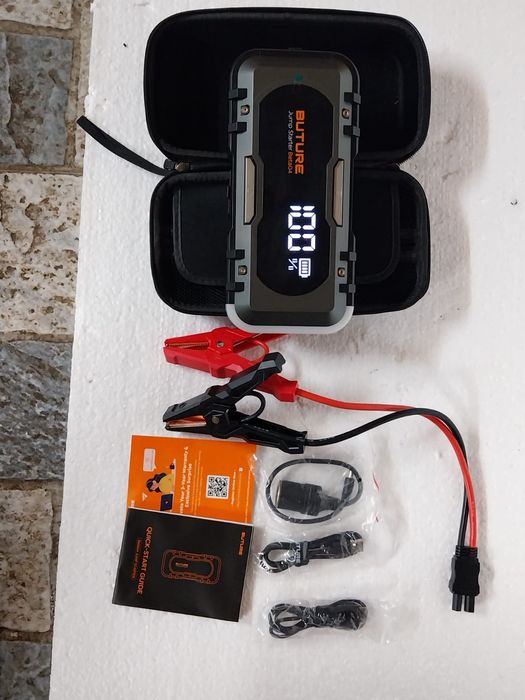 Robot de pornire auto cu baterie externa BUTURE JUMP Starter Beta 04 n