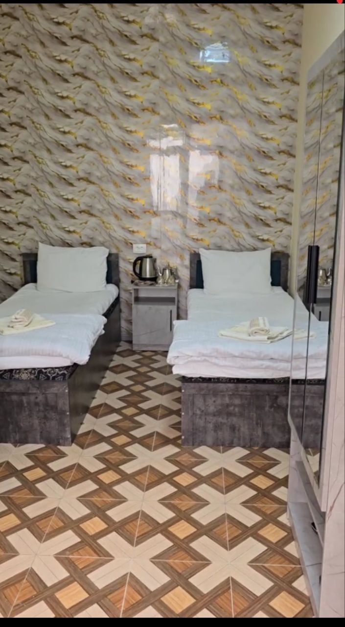 Hotel  Mirobod   IDEAL