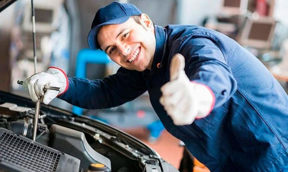 Сто автослесарь шиномонтаж ремонт ходовой замена печки