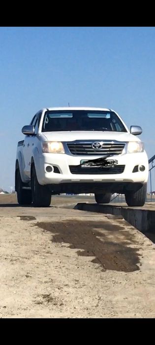 Продам срочно пикап 2014