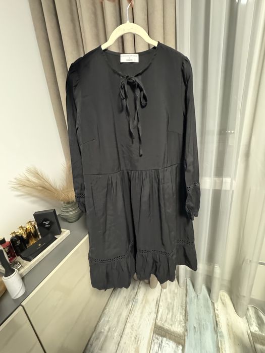 Рокля Aboutyou размер-36