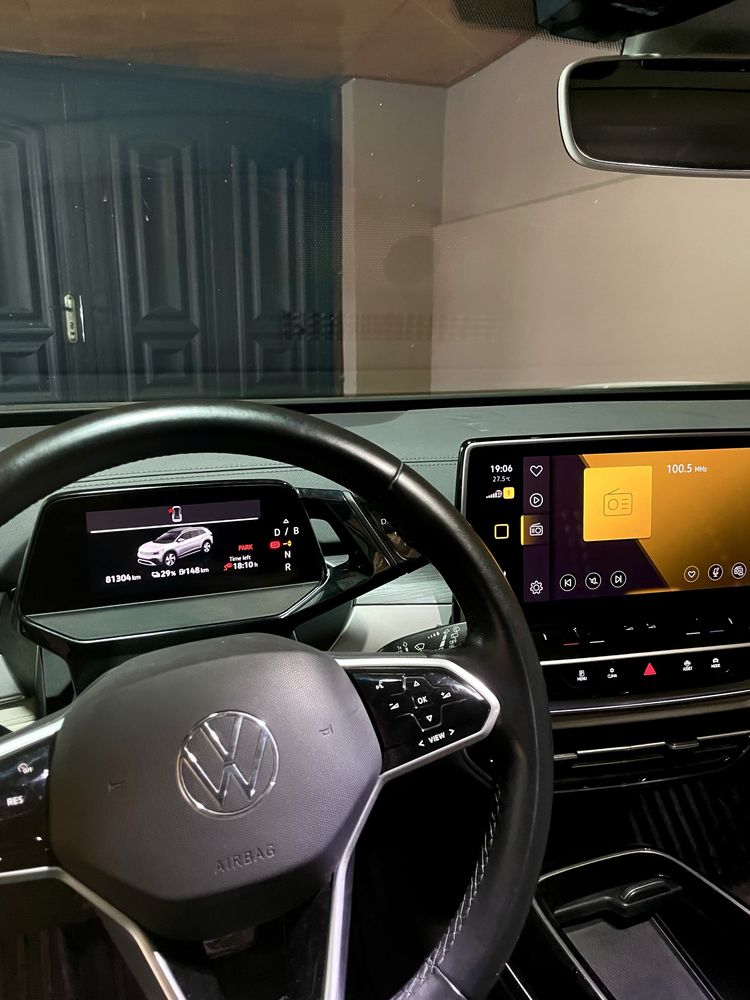 Volkswagen ID6 Pure+
