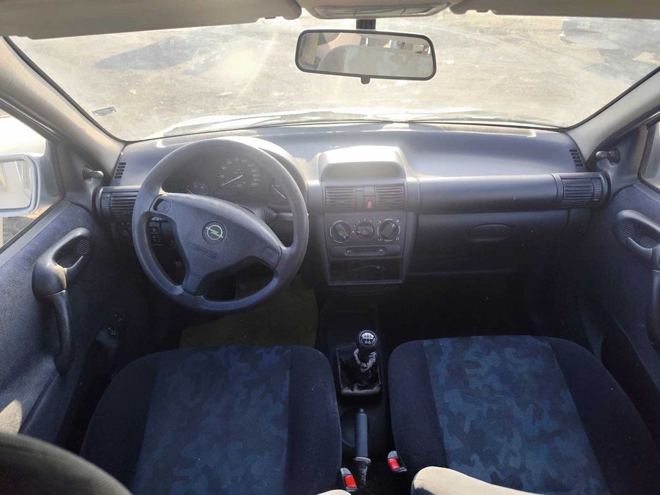 Opel Corsa В - 1.2 - 65к.с - 2000г. на части