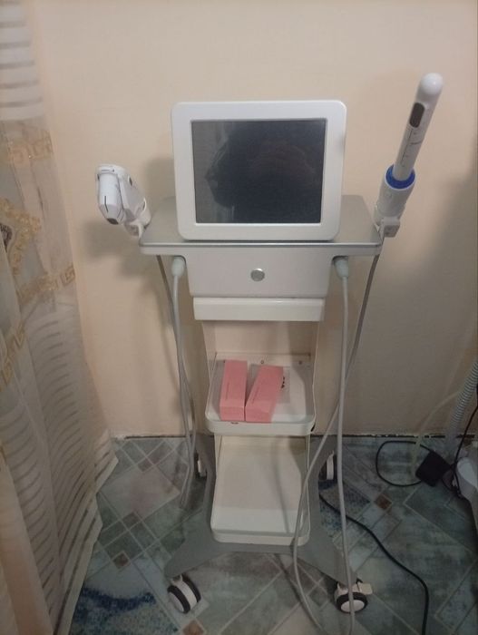 Salonlar uchun moʻljallangan 2 In 1 4D HIFU
（
Face & Body 4D anti-ag