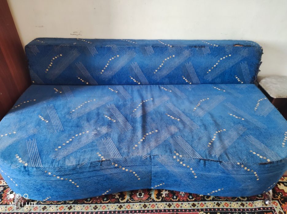 Диван.  Софа.Кресла отдам