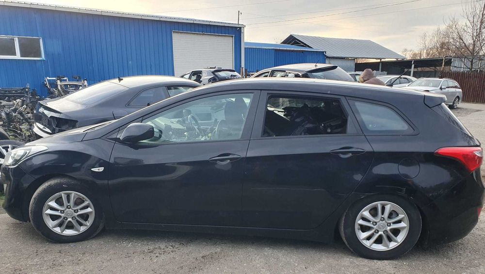 Dezmembrez Hyundai I30 II 1.6D 2014