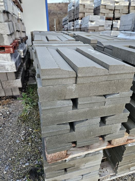 Бетонни павета, плочки и тухли