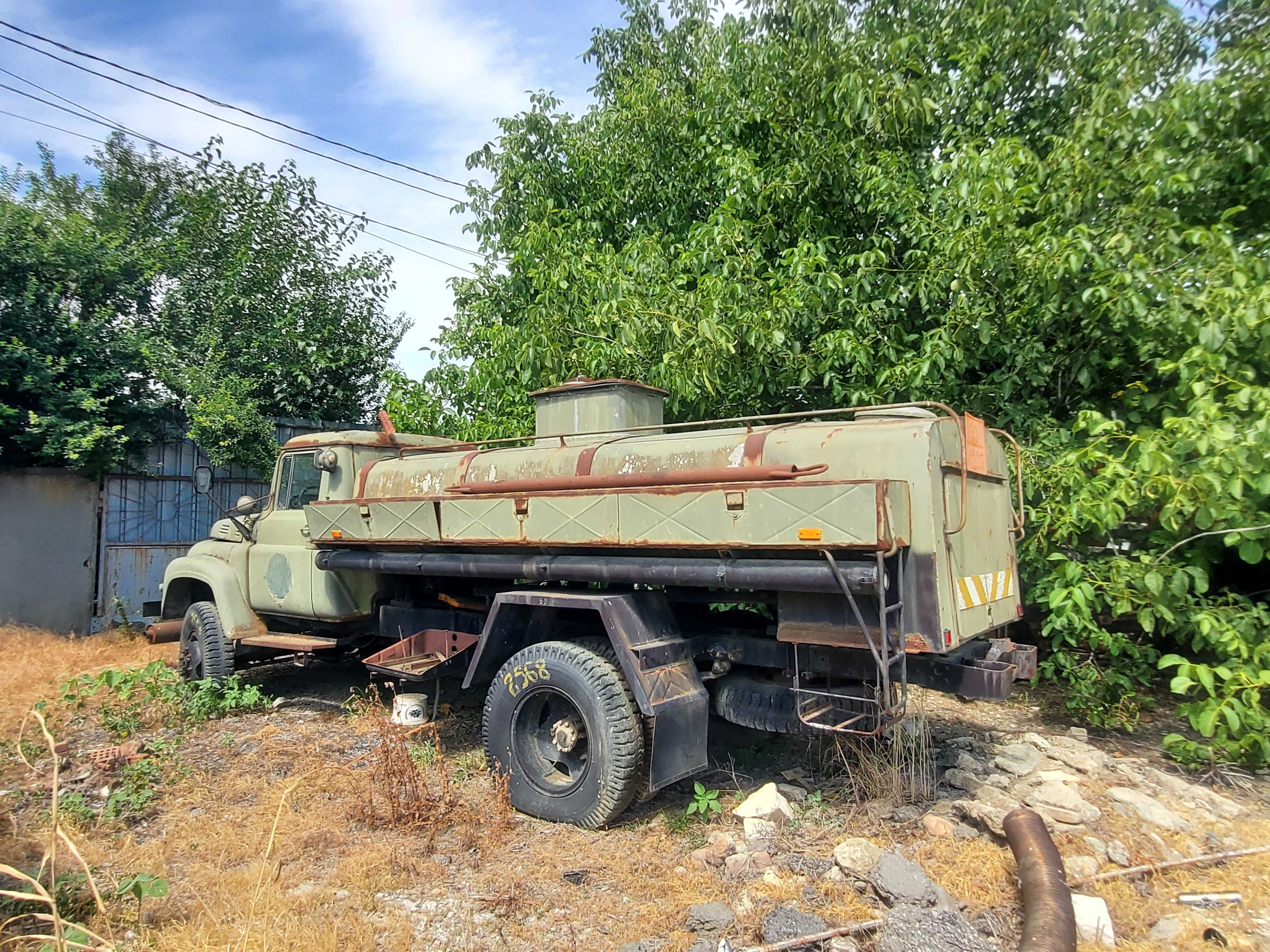 Autocisterna militara