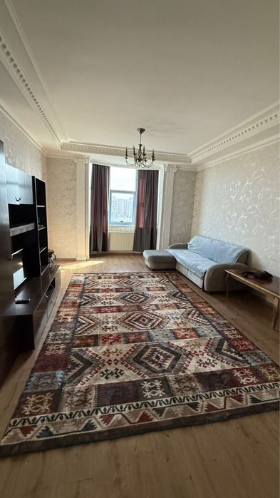 2хкомн кв Кенесары Валиханова Иманова Тд Алма Ата