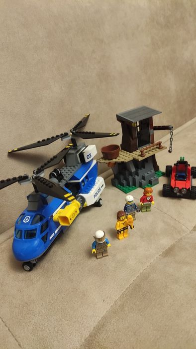 LEGO® City Police Арест в планината 60173