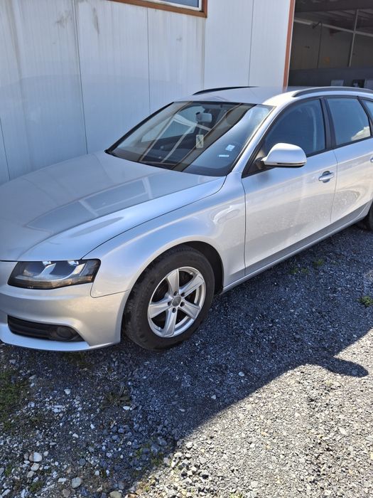 Ауди А4 2.0кубика