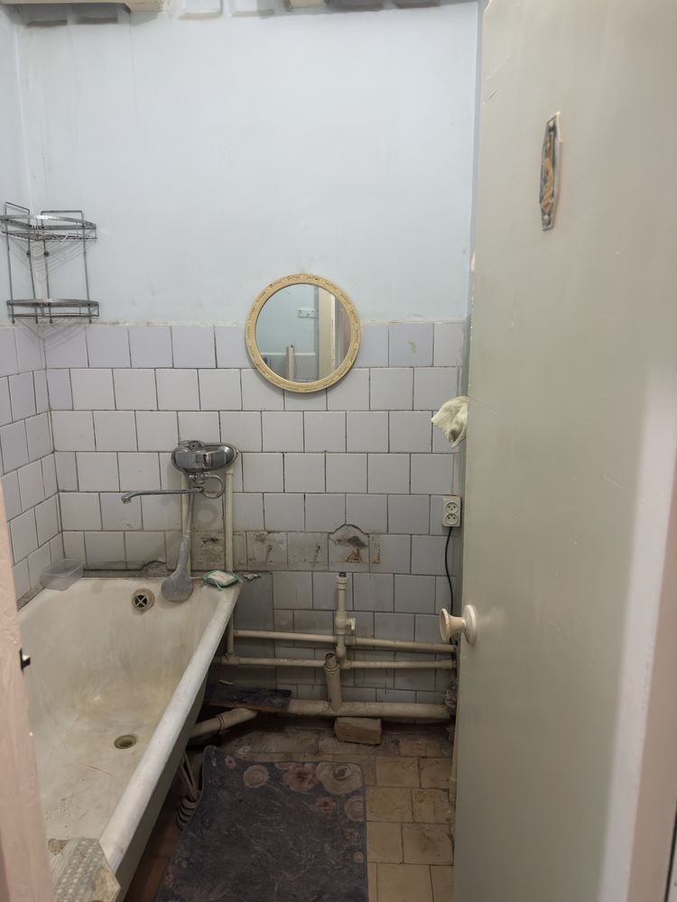 Продается квартира город Янгийул. 3х комнатная