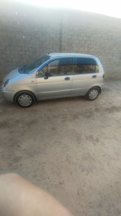 matiz sotiladi naxtga