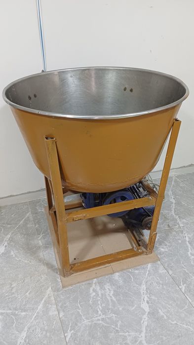 Xamir qoradigan mishalka 50kg . Тестомешалка продаётся