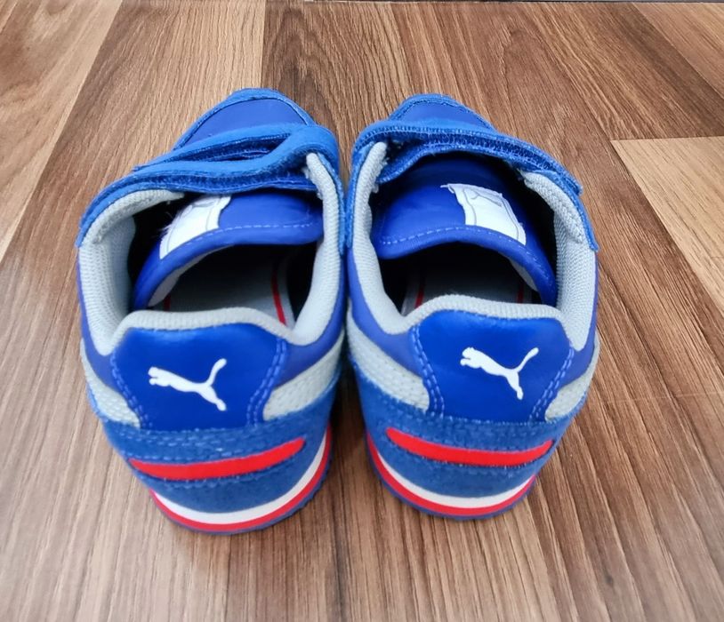 Adidasi Puma marimea 28