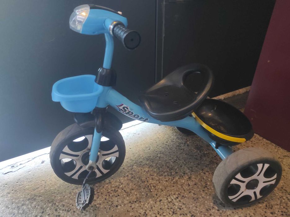 Детско колело триколка